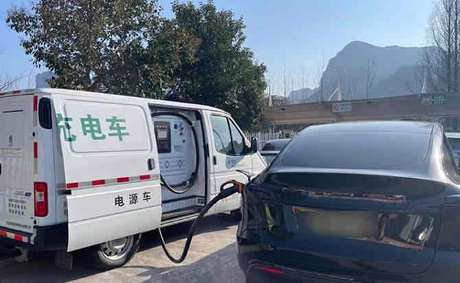 柳州汽车搭电